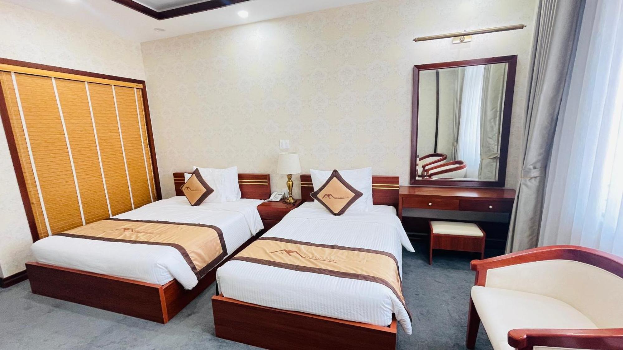 Hotel Khach San A1 Lang Son Extérieur photo